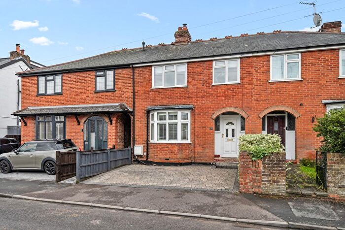 3 Bedroom Terraced House For Sale In Addlestone, Surrey, KT15