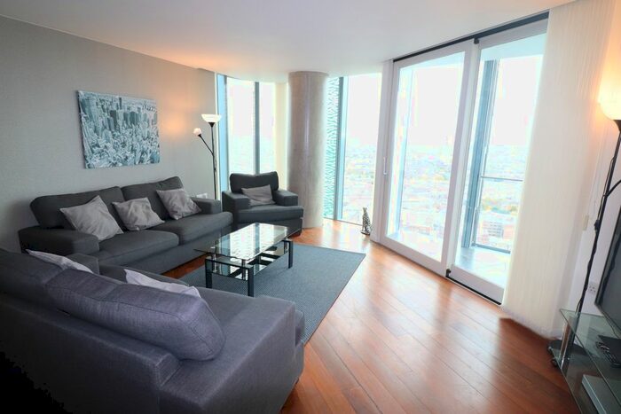 3 Bedroom Flat To Rent In Beetham Tower, Holloway Circus Queensway, Birmingham, B1