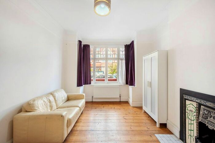 4 Bedroom End Of Terrace House To Rent In Colwith Road, Fulham, London, W6