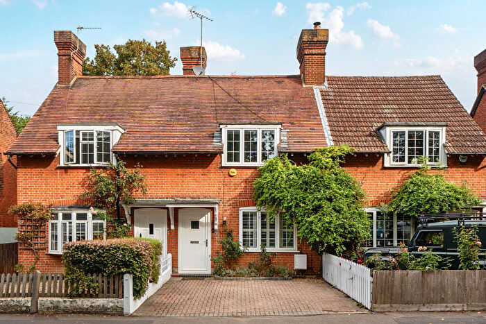 3 Bedroom Terraced House For Sale In Lower Green Road, Esher, KT10