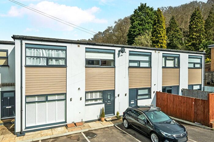 2 Bedroom Terraced House For Sale In Godalming, Surrey, GU7