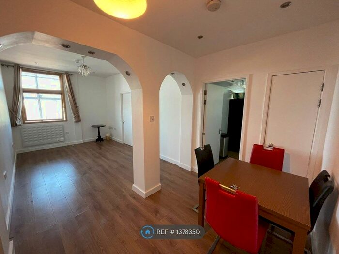 3 Bedroom Flat To Rent In Templar House, Harrow, HA2