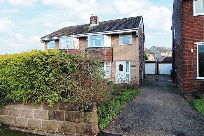 3 Bedroom Semi-Detached House For Sale In Sunnybank Crescent, Brinsworth, Rotherham, S60