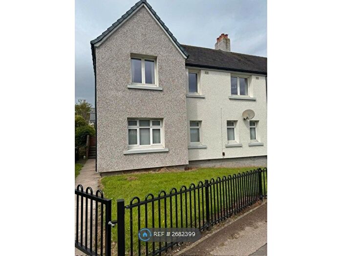 3 Bedroom Flat To Rent In Manor Drive, Aberdeen, AB16