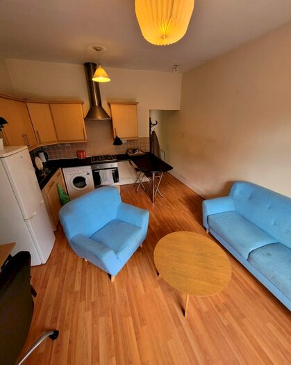 1 Bedroom Flat To Rent In Burton Road, Manchester, M20