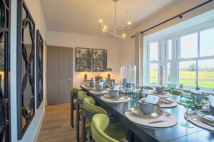 5 Bedroom Detached House For Sale In Manningtree Park, Mistley, Manningtree, CO11