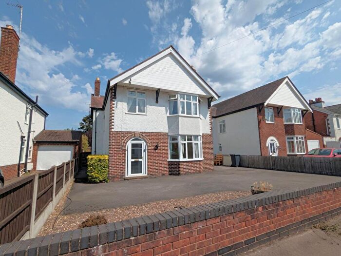 4 Bedroom Detached House For Sale In Riversley Road, Gloucester, GL2