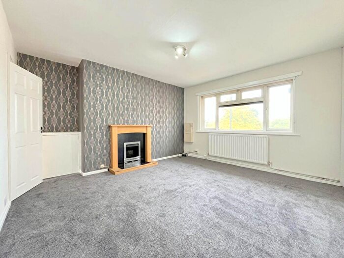 2 Bedroom Flat To Rent In Mossvale Crescent, Stretford, M32