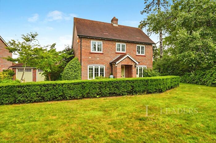 4 Bedroom Detached House For Sale In Nightingale Lane, Barnham, Bognor Regis, PO22