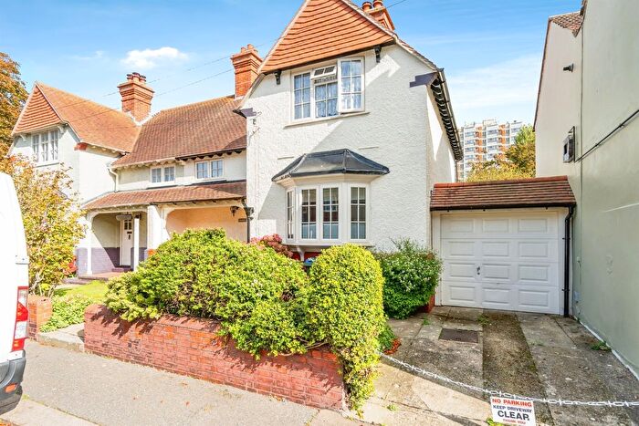 3 Bedroom Detached House For Sale In Steyne Street, Bognor Regis, PO21