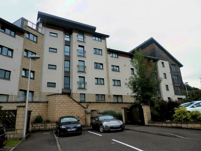 2 Bedroom Flat To Rent In Morris Court, Perth, PH1