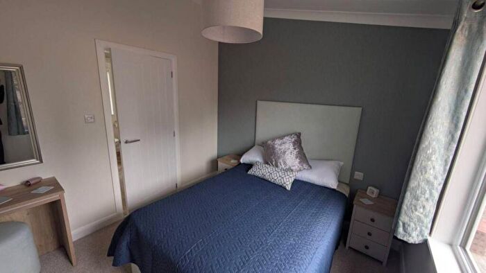 2 Bedroom Park Home For Sale In Bromyard, Herefordshire, HR7