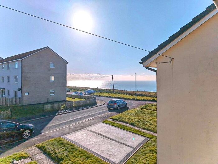 3 Bedroom Terraced House For Sale In Martinscroft Road, Portland, DT5