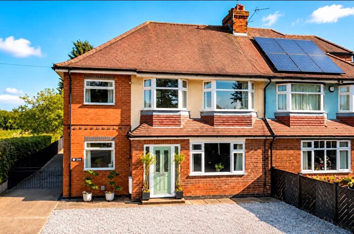 4 Bedroom Semi-Detached House For Sale In Strensall Road, Old Earswick, York, YO32