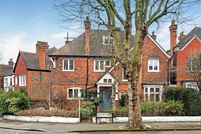 3 Bedroom Flat To Rent In Dartmouth Road, The Mapesbury, NW2