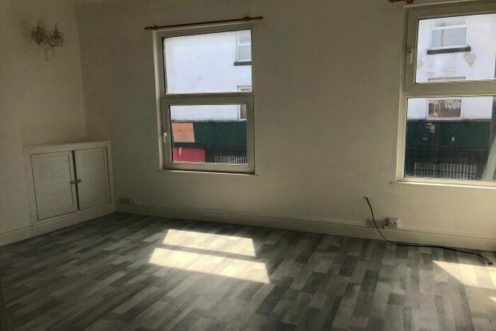 1 Bedroom Flat To Rent In Wycherley Street, Prescot, L34