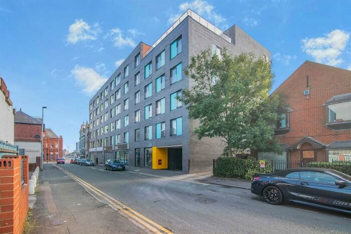 2 Bedroom Apartment To Rent In Victoria Street, West Bromwich, B70