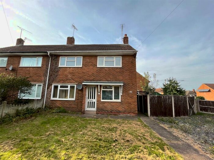 2 Bedroom Maisonette For Sale In Robin Hood Avenue, Warsop, Mansfield, Nottinghamshire, NG20