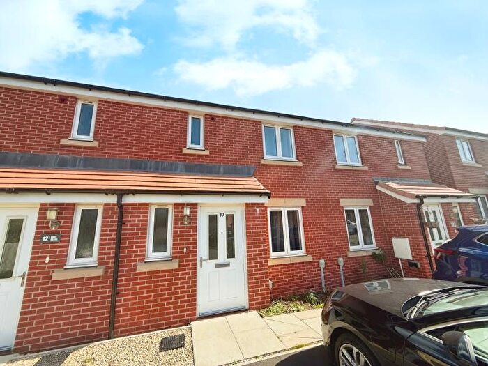 3 Bedroom Terraced House To Rent In Rose Close, Bristol, BS11