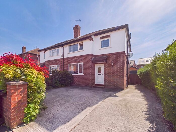 3 Bedroom Semi-Detached House To Rent In Knowsley Road, Hoole, Chester, CH2