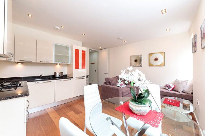 1 Bedroom Flat To Rent In Bevenden Street, Old Street, London, N1