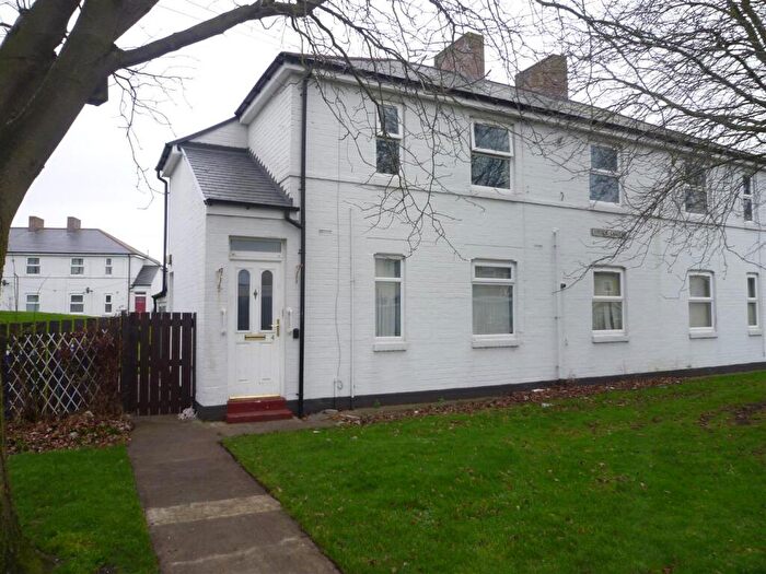 1 Bedroom Apartment For Sale In Laycock Gardens, Seghill, NE23