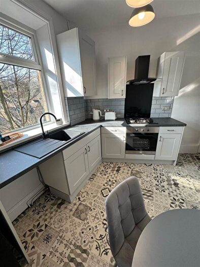 2 Bedroom Terraced House To Rent In Clifton Street, Sowerby Bridge, HX6
