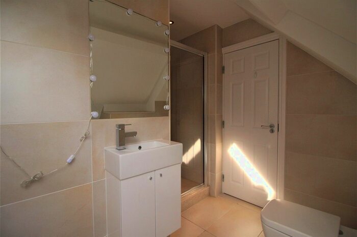 3 Bedroom Flat To Rent In Marlborough Drive, Bushey, WD23