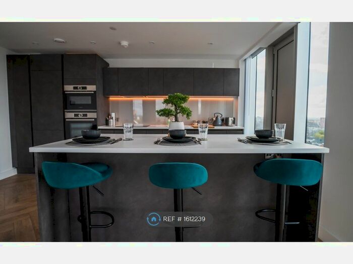 2 Bedroom Flat To Rent In Elizabeth Tower, Manchester, M15