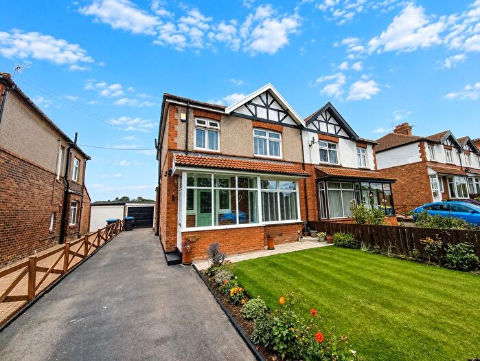 3 Bedroom Semi Detached House For Sale In Durham Road, Bishop Auckland, County Durham, DL14