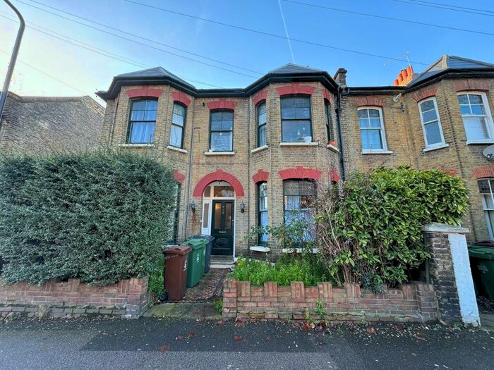 1 Bedroom Flat To Rent In Westbury Road, E17