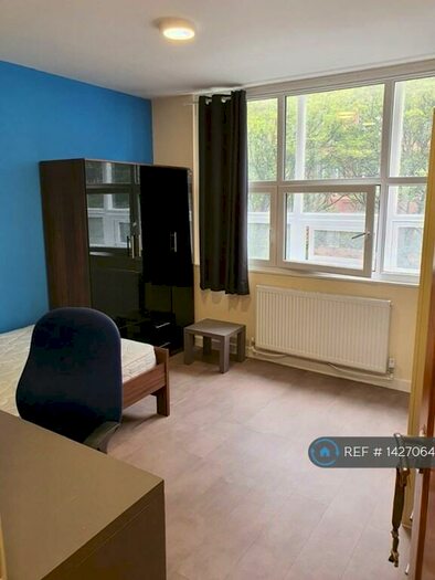 Studio To Rent In Cobourg Street, Manchester, M1