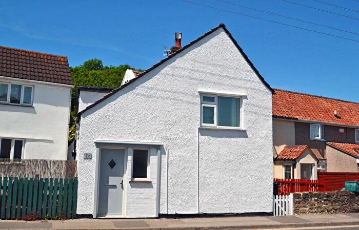 1 Bedroom Cottage To Rent In Old Church Road, Clevedon, BS21