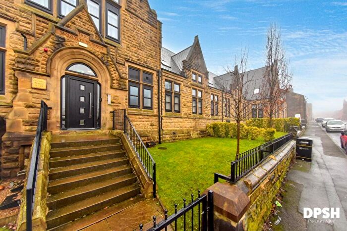 3 Bedroom Apartment For Sale In Priestley Manor, Peel Street, Morley, LS27