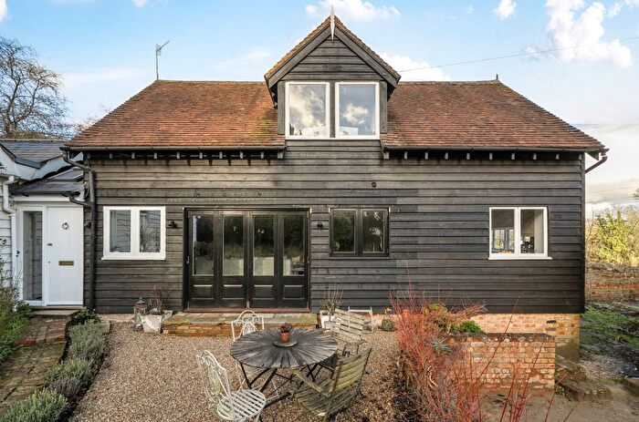 2 Bedroom Detached House To Rent In Sparepenny Lane, Farningham, Dartford, Kent, DA4