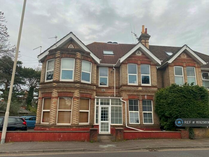 1 Bedroom Flat To Rent In Kingsbridge Road, Poole, BH14