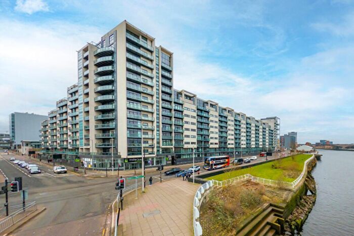 2 Bedroom Apartment For Sale In Lancefield Quay, Finnieston, Glasgow, G3