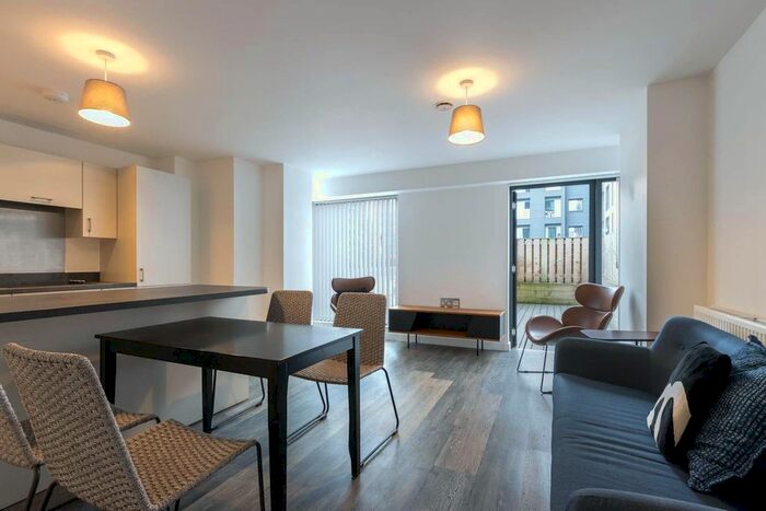 2 Bedroom Flat To Rent In The Forum, Pershore Street, B5