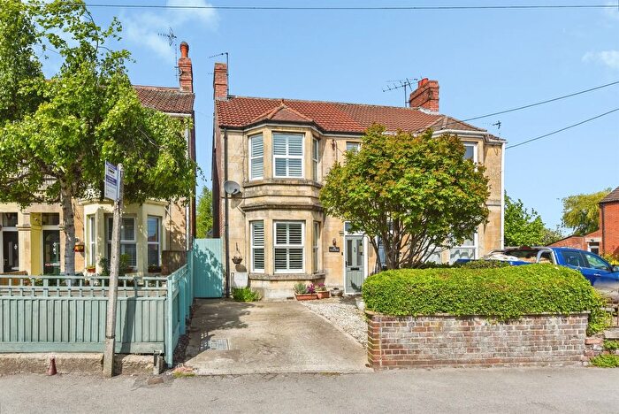 3 Bedroom Semi-Detached House For Sale In Frome Road, Trowbridge, BA14