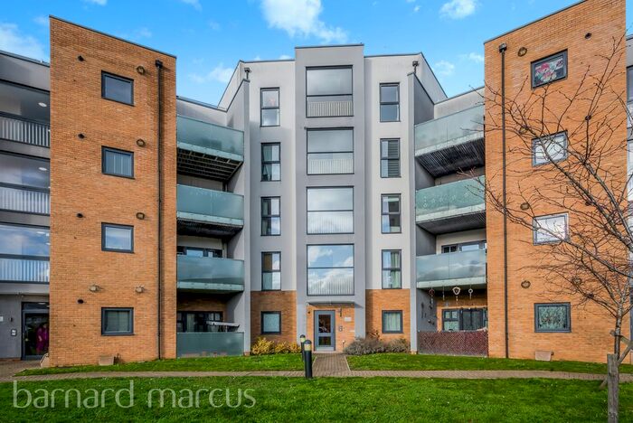 1 Bedroom Flat To Rent In Spring Road, Feltham, TW13