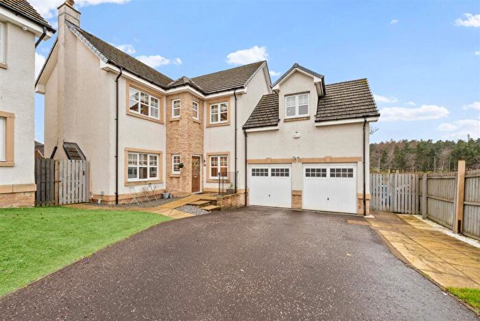 5 Bedroom Detached House For Sale In Milne Drive, Redding, Falkirk, FK2