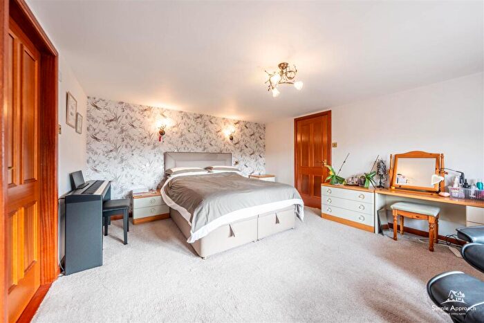 4 Bedroom House For Sale In Kintillo Road, Bridge Of Earn, Perth, PH2