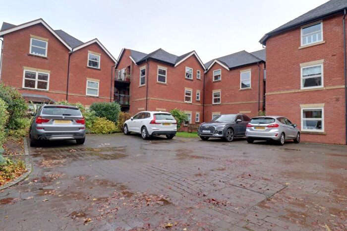 2 Bedroom Apartment To Rent In Oakover Grange, Walton, ST17