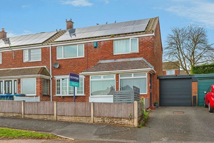 3 Bedroom End Terrace House For Sale In Darnford View, Lichfield, WS13