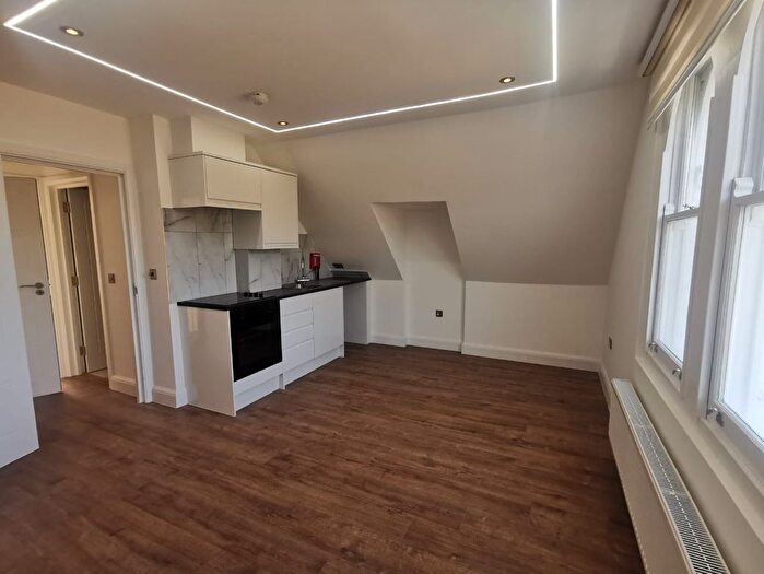 1 Bedroom Flat To Rent In Scarborough, Finsbury Park, N4