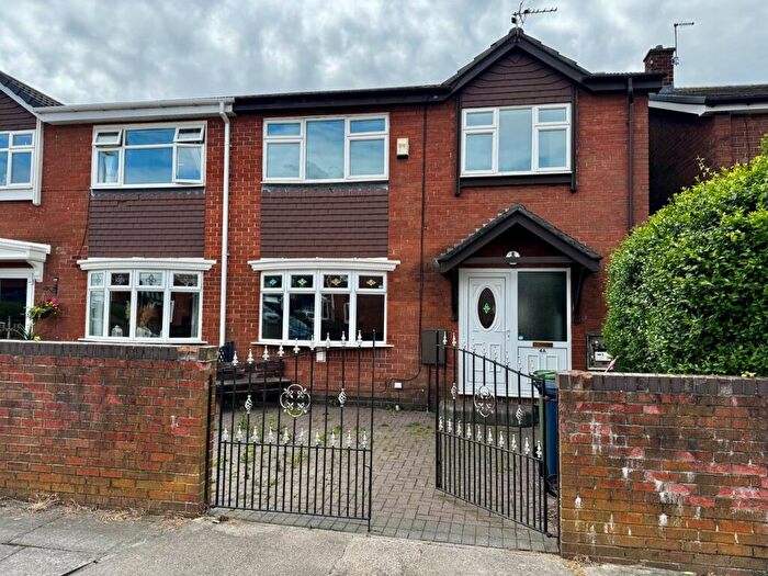 3 Bedroom Semi-Detached House To Rent In Barking Crescent, Sunderland, SR5