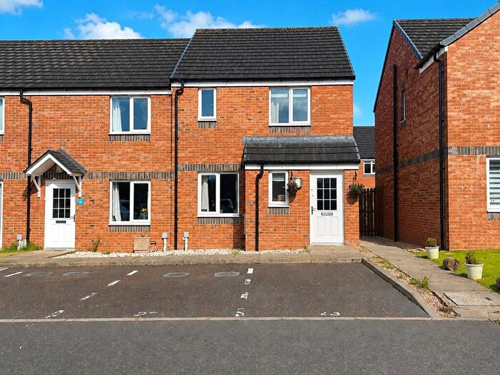3 Bedroom End Of Terrace House For Sale In Simpson Wynd, Kinross, KY13
