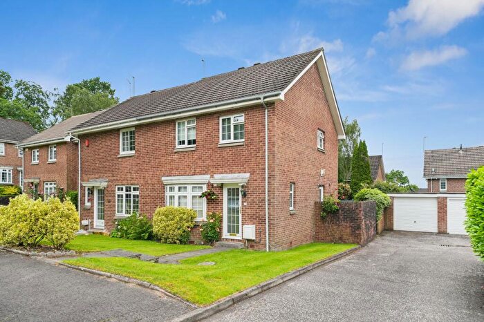 3 Bedroom Semi-Detached House For Sale In Strathview Grove, Netherlee, G44