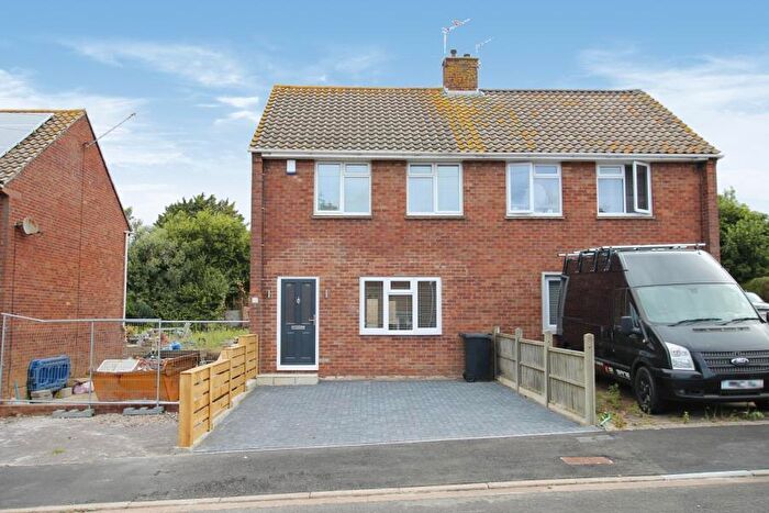 2 Bedroom Semi Detached House To Rent In Nash Drive - Lockleaze, BS7