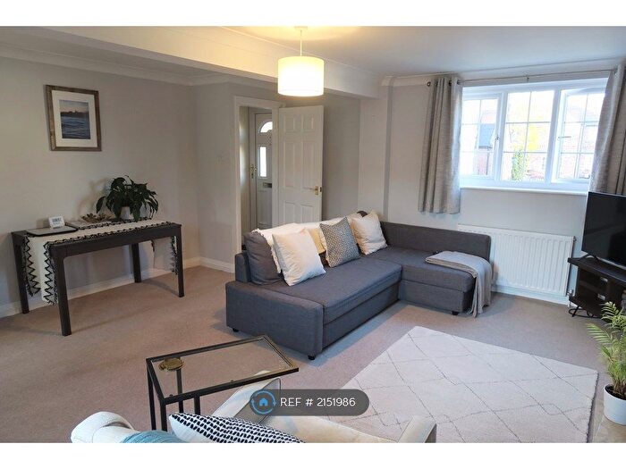 3 Bedroom End Of Terrace House To Rent In Orchard Cottages, Dunnington, York, YO19